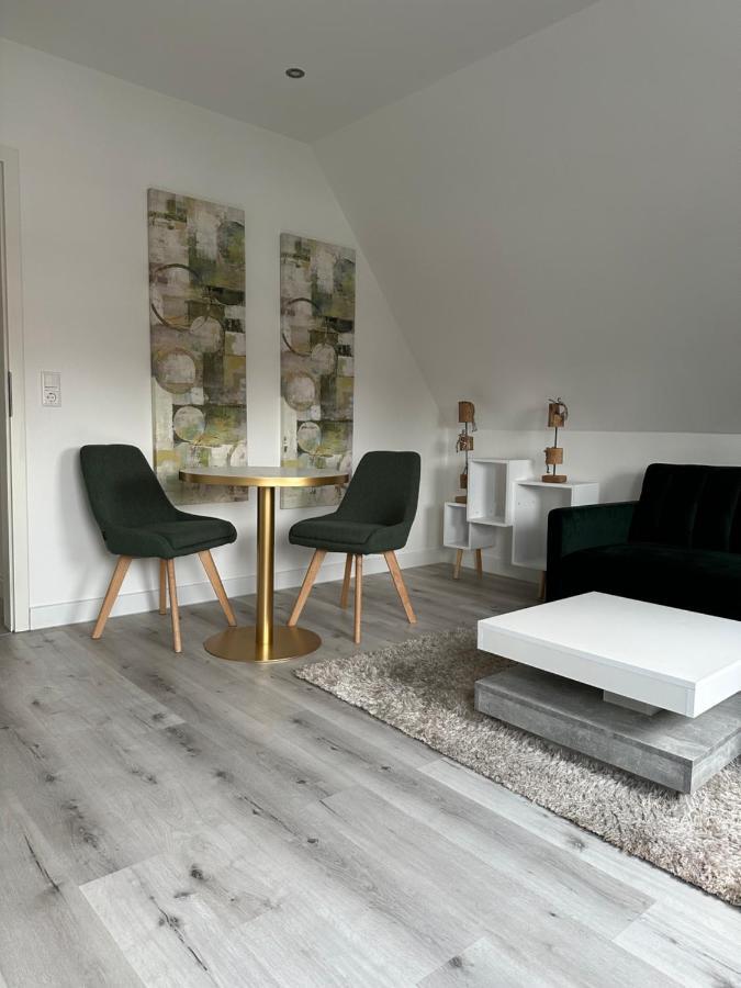 Gemuetlich Wohnen In Brake Lägenhet Bielefeld Exteriör bild
